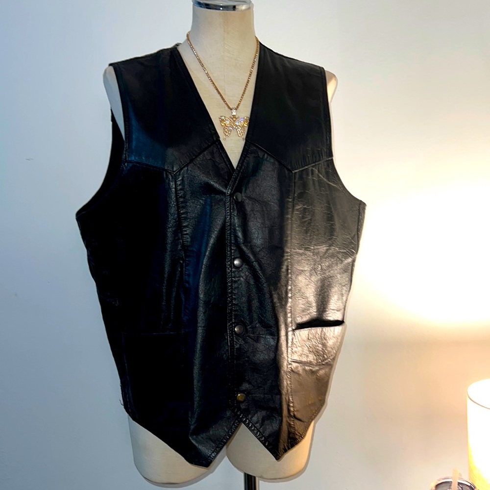 MEN’S LUCKY LEATHER INC. VEST🖤